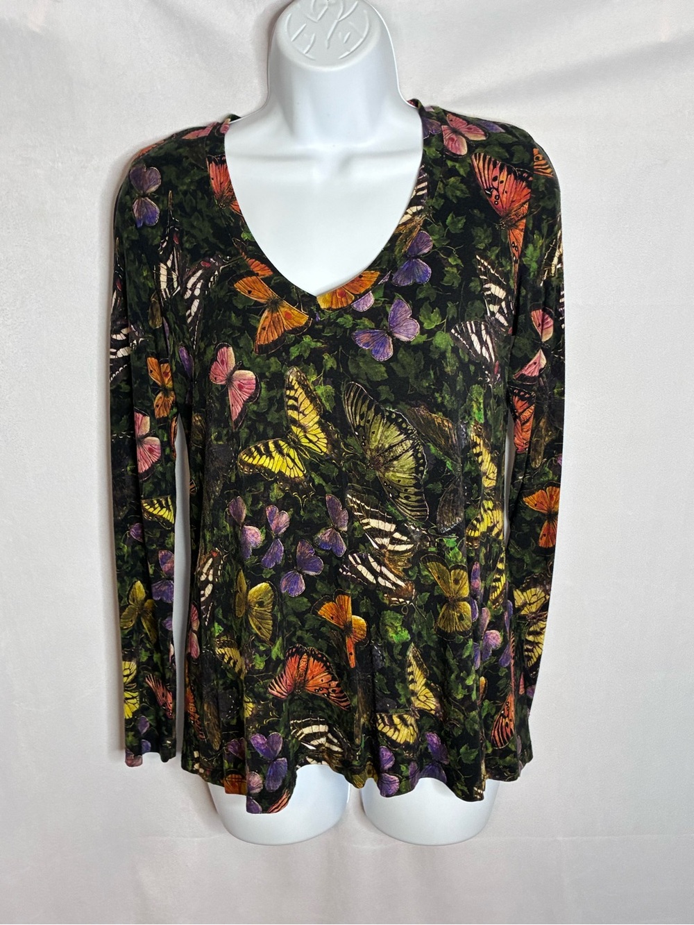 GUC Johnny Was Butterfly-Print V-Neck Long-Sleeve Top - Multicolor size XXS
